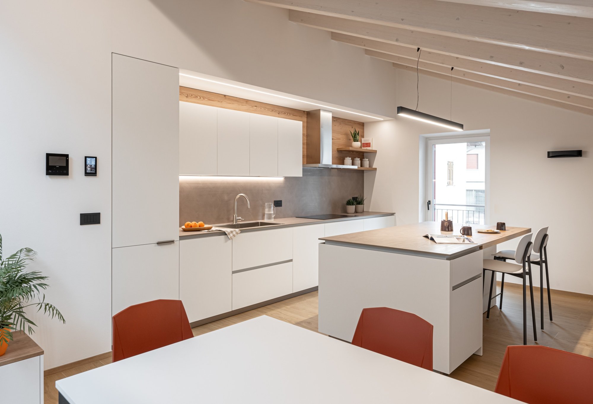 cucine-in-mansarde-moderne-12
